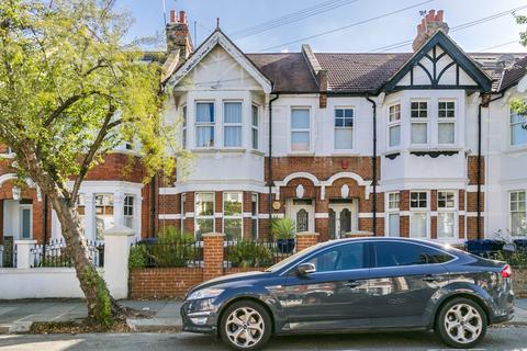 3 bedroom apartment for sale, First Avenue, Acton
