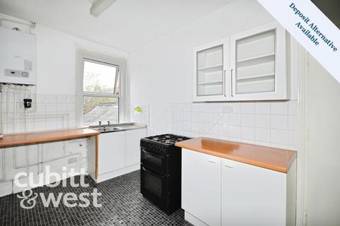 2 bedroom maisonette to rent, AVAILABLE WITH NO DEPOSIT Milton Road Southsea PO4