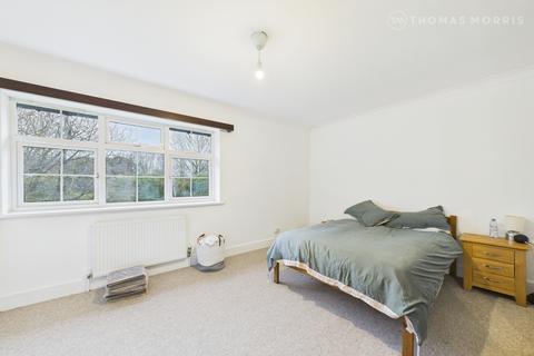 undefined, Cambridge Crescent, Royston SG8