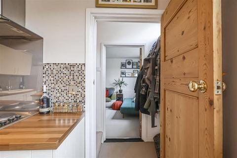 undefined, High Street, Newport CB11