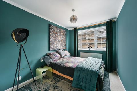 2 bedroom flat for sale, Ewell Road, Surbiton KT6