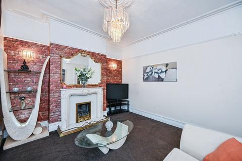 5 bedroom semi-detached house for sale, Liverpool Road, Cheshire WA8