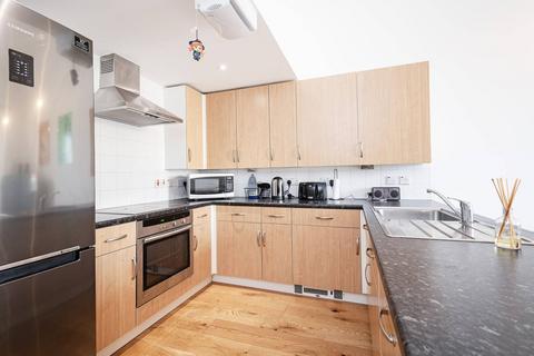1 bedroom flat for sale, Kingsland Road, Shoreditch, London, E2
