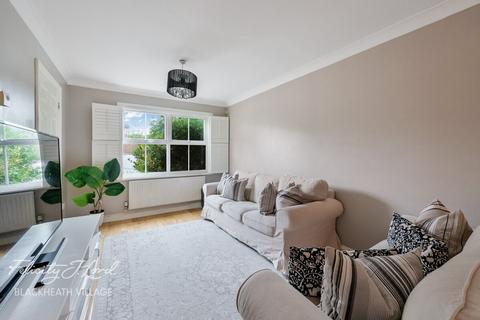 2 bedroom terraced house for sale, Kendall Road, London SE18