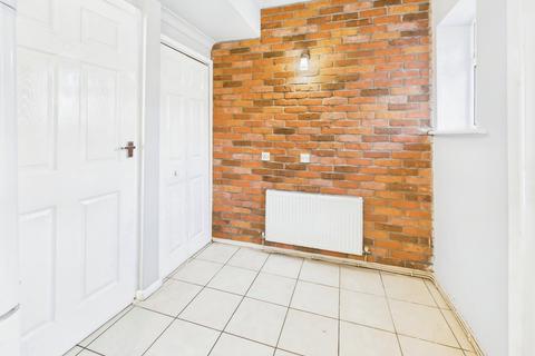 3 bedroom terraced house to rent, Holt Street, Wigan, WN6