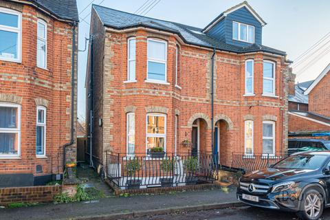 Victoria Road, Guildford, Surrey, GU1