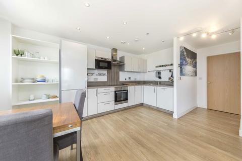 2 bedroom flat to rent, Needleman Street, London SE16