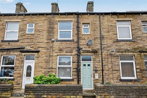 3 bedroom terraced house for sale, The Nooks, Gildersome, Morley, Leeds