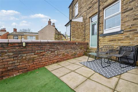 3 bedroom terraced house for sale, The Nooks, Gildersome, Morley, Leeds
