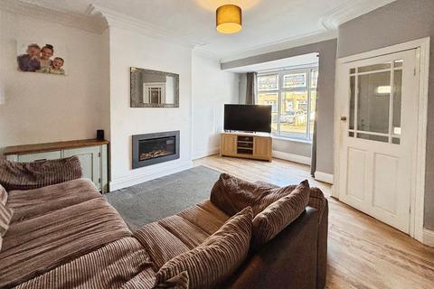 3 bedroom terraced house for sale, Oakdale Crescent, Bradford BD6