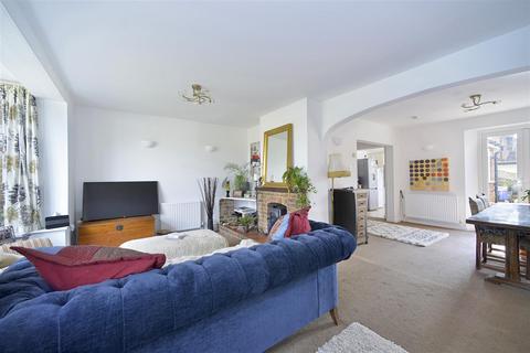 undefined, The Common, Cranleigh GU6