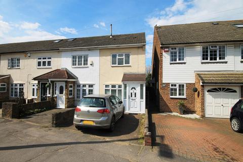 2 bedroom house to rent, South End Road, Essex RM13