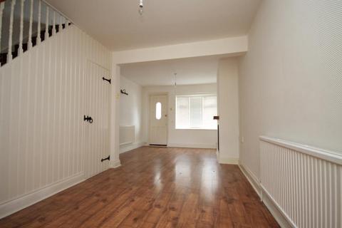 2 bedroom house to rent, South End Road, Essex RM13