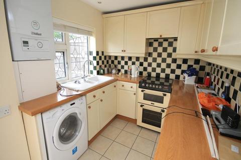 2 bedroom house to rent, South End Road, Essex RM13
