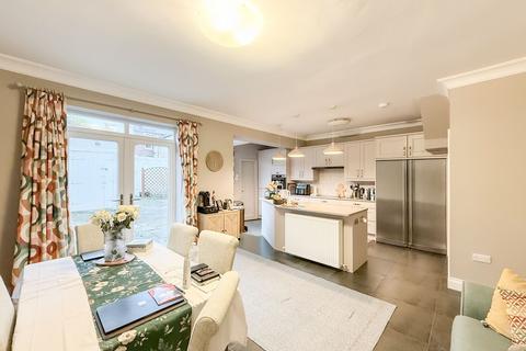 4 bedroom terraced house for sale, Alwinton Terrace, Newcastle Upon Tyne, NE3