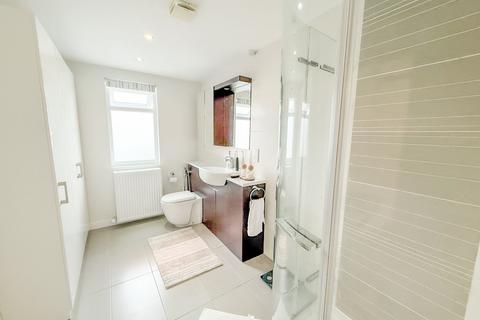 4 bedroom terraced house for sale, Alwinton Terrace, Newcastle Upon Tyne, NE3