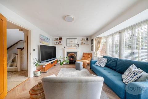 3 bedroom detached house for sale, Old Manor Lane, Chilworth, Guildford, Surrey, GU4