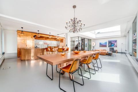 4 bedroom flat to rent, Porchester Road, London, W2