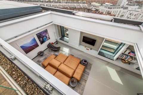 4 bedroom flat to rent, Porchester Road, London, W2