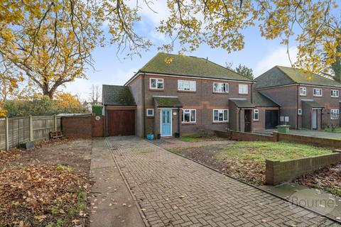 undefined, Almond Close, Guildford, Surrey, GU1