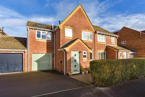 4 bedroom semi-detached house for sale, Camelia Close, Denvilles