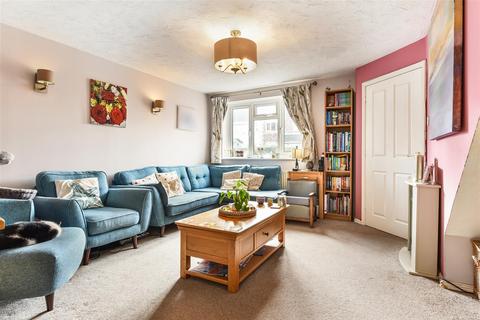 4 bedroom semi-detached house for sale, Camelia Close, Denvilles