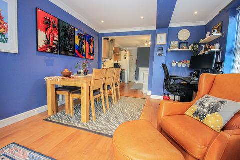 2 bedroom semi-detached house for sale, Deacon Road, Southampton SO19