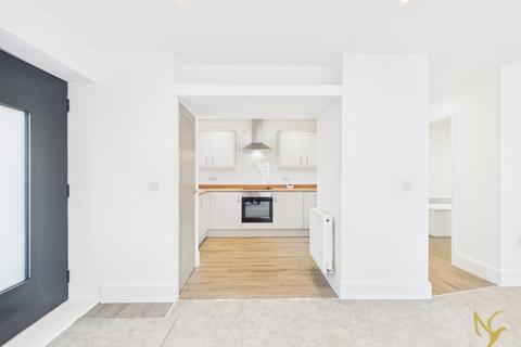 undefined, Worcester WR5