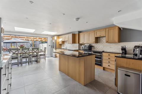 6 bedroom semi-detached house for sale, Miersfield, High Wycombe HP11