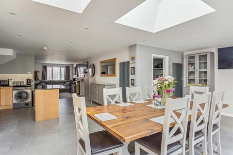 6 bedroom semi-detached house for sale, Miersfield, High Wycombe HP11