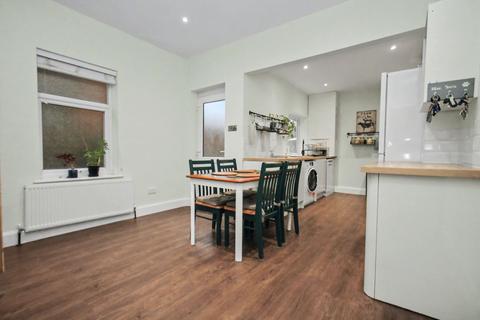2 bedroom semi-detached house for sale, Botany Bay Road, Southampton SO19