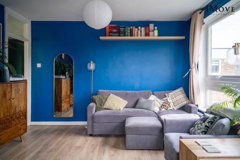 2 bedroom flat for sale, Tunbridge Court, London SE26