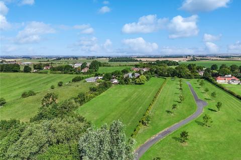 3 bedroom detached bungalow for sale, Darlington Back Lane, Whinney Hill, TS21