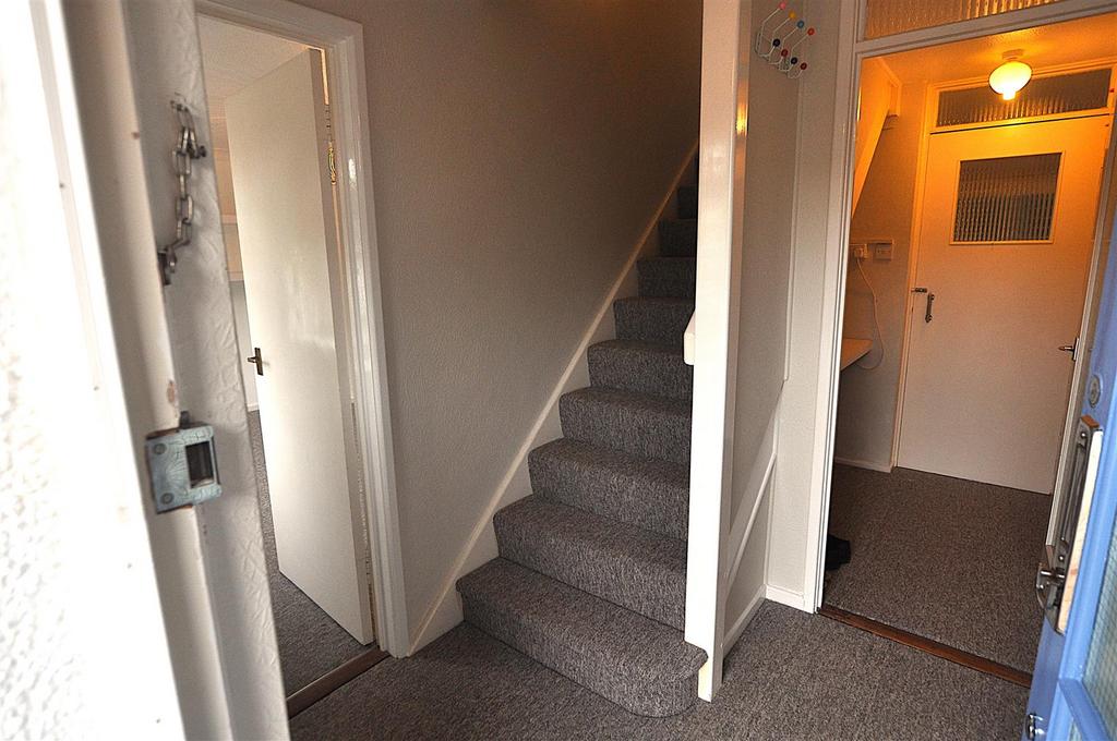 Entrance Hall.JPG