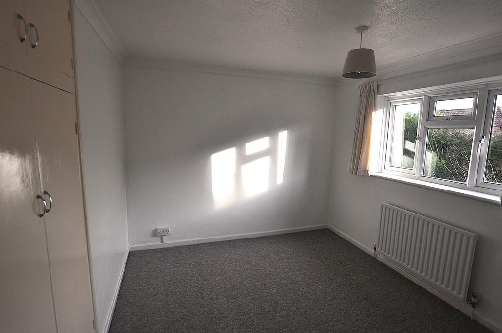 Bedroom 2.JPG