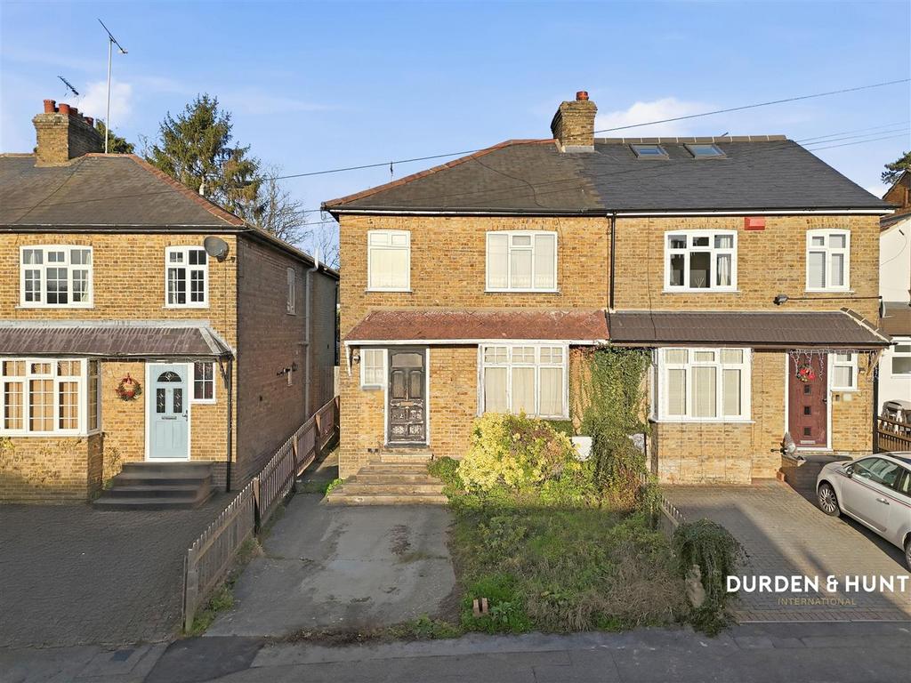 Springhall Road