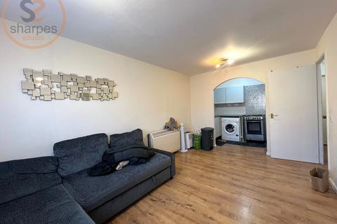 1 bedroom apartment to rent, Heathfield Drive, Mitcham, Surrey