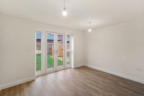 3 bedroom end of terrace house to rent, White Lias Way, Upper Lighthorne, Leamington Spa, CV33
