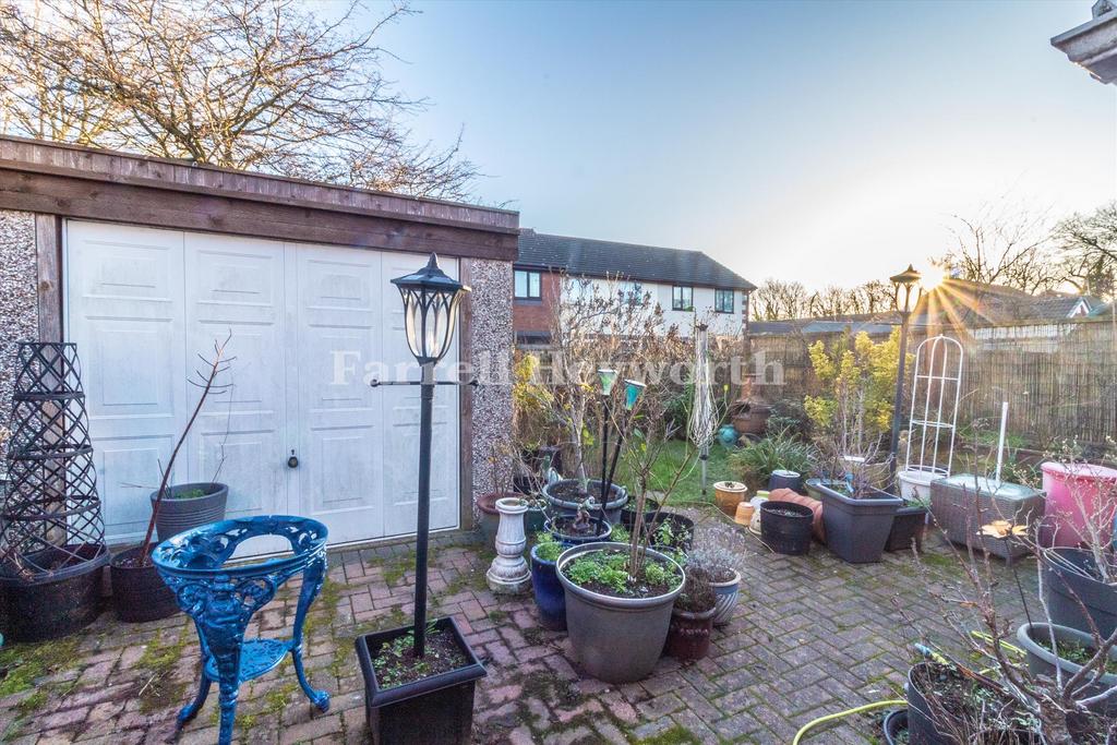 Garden image 3