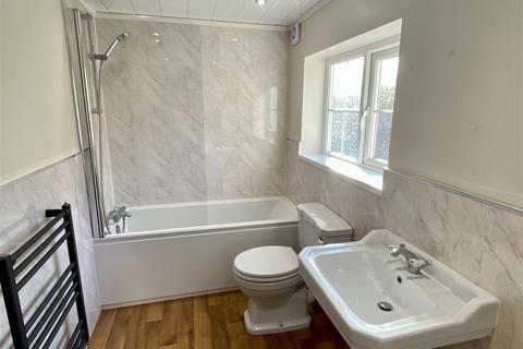 2 bedroom cottage to rent, Pinfold Street, Howden