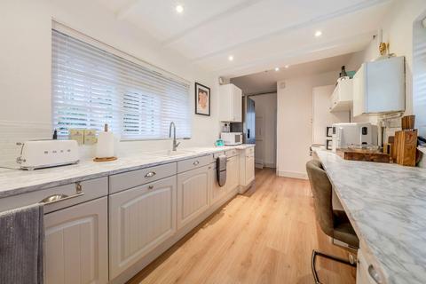 3 bedroom detached house for sale, The Street, Old Basing