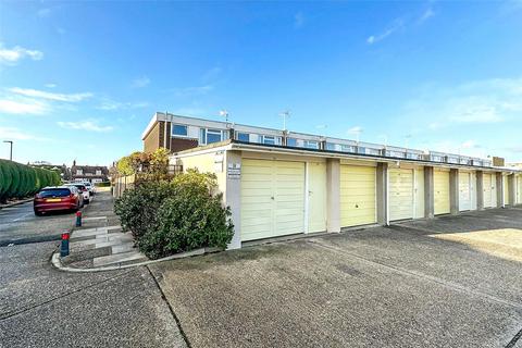 2 bedroom end of terrace house for sale, Fittleworth Garden, Rustington, West Sussex