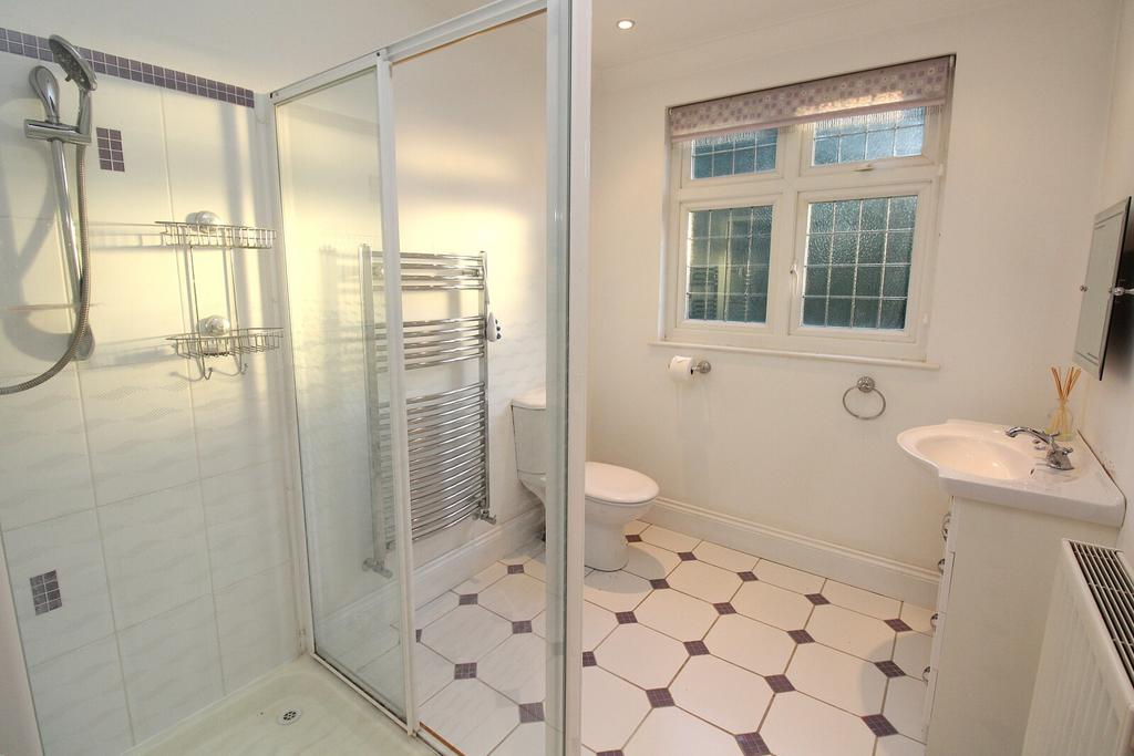 Bed Four En Suite
