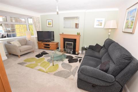 3 bedroom detached house to rent, Alvingham Avenue, Cleethorpes DN35