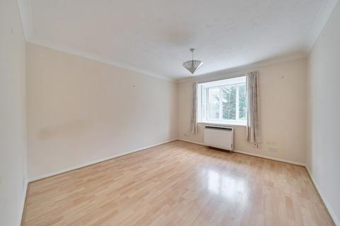 1 bedroom apartment for sale, Elm Park Road, Pinner