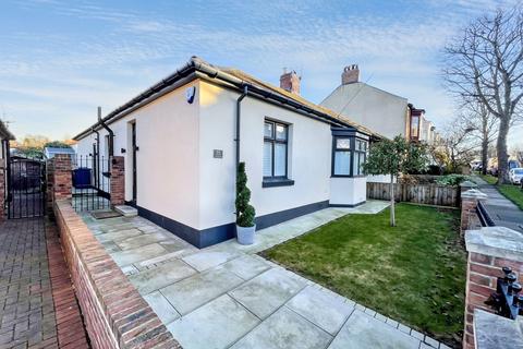 2 bedroom semi-detached bungalow for sale, West Avenue, Harton, South Shields, Tyne and Wear, NE34 6QX