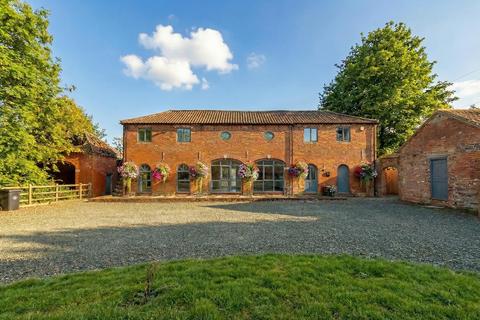 3 bedroom detached house to rent, Coach Road, Hougham, Grantham
