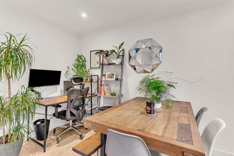 1 bedroom flat for sale, Knaves Hollow, High Wycombe HP10