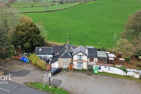 3 bedroom character property for sale, Mitchel Troy Road, Monmouth