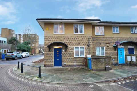 2 bedroom end of terrace house for sale, Albert Way, Peckham, London, SE15